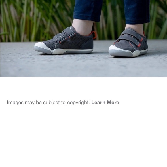 Plae ROEN Kids Shoes - Gray and Red 3 boys NWT - Picture 10 of 11